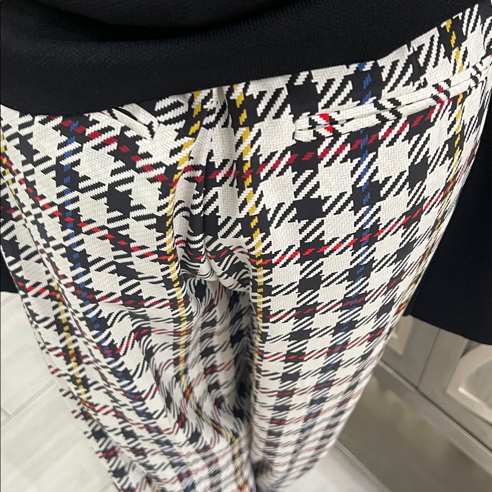 Equipment 100% silk Black, yellow, red, blue,and White Houndstooth Women's Pants - Picture 3 of 5